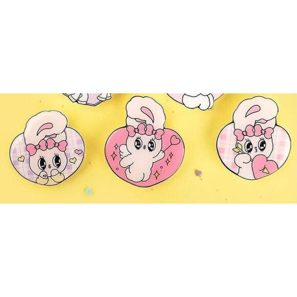 NIP Esther Bunny Heart Pop Socket*READ - Picture 1 of 4